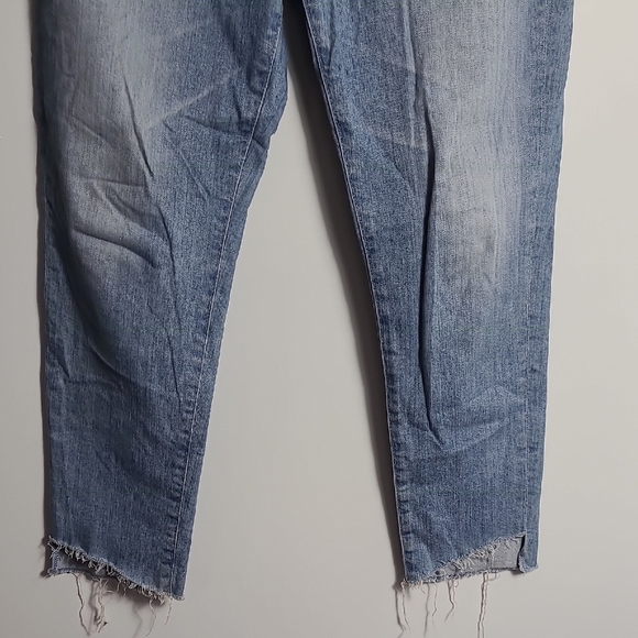 ADRIANO GOLDSCHMIED The Mid Rise Stevie Capri Slim Straight Soft Denim Size 31 - Picture 6 of 14